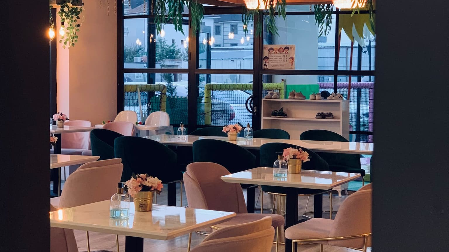 Clean, modern restaurant dining room